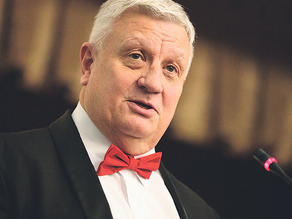 Александр Юрьевич Сегень
