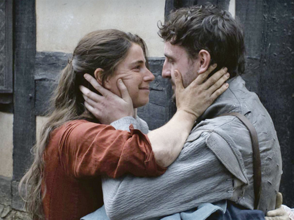 Джесси Бакли и Пол Мескал в «Хамнете»