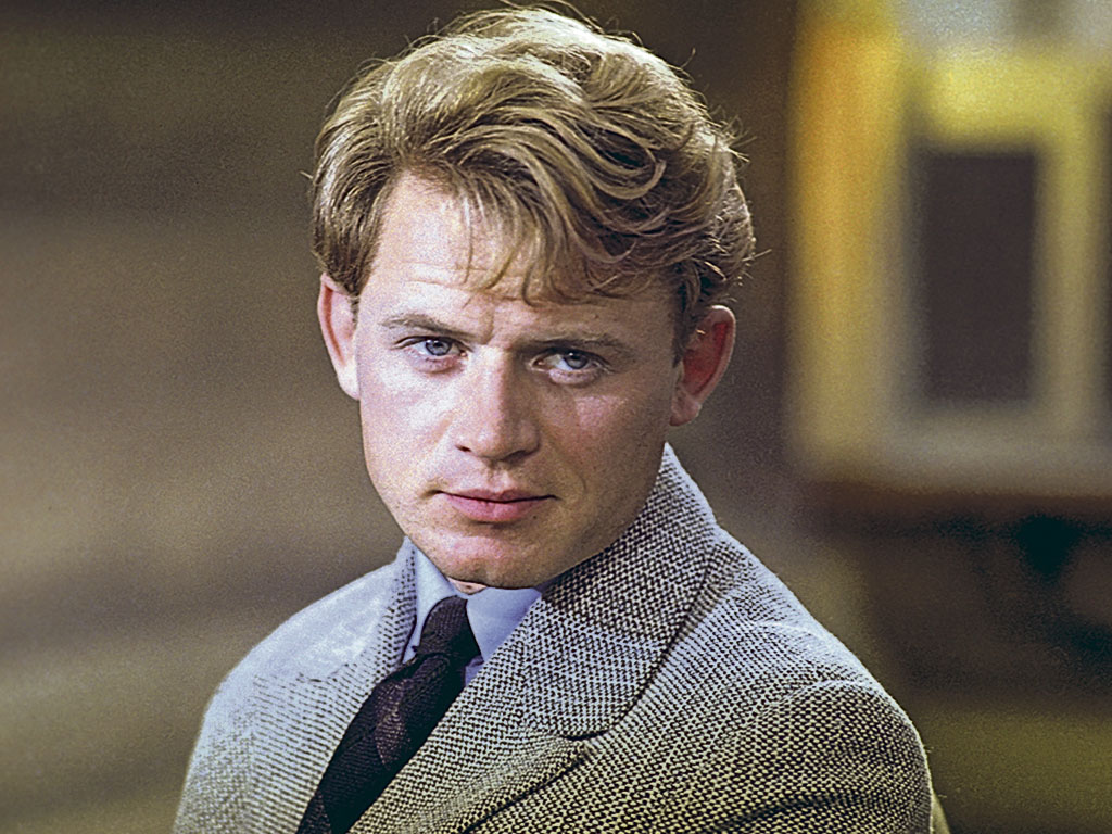 Сергей Никоненко (Есенин) в фильме «Пой песню, поэт»