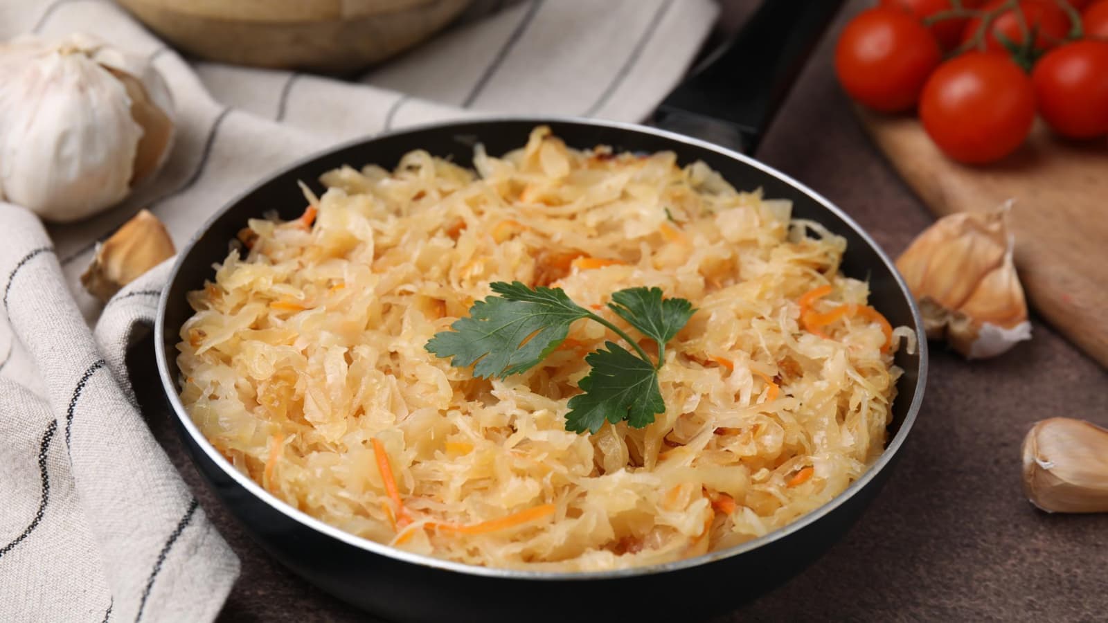 тушёная капуста