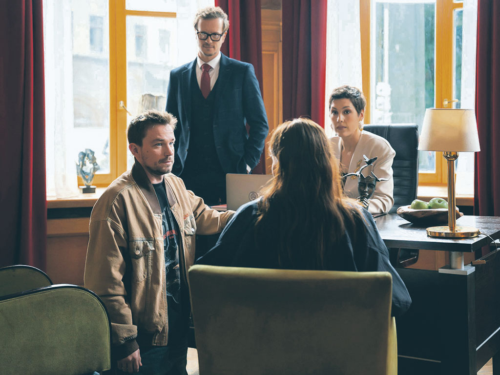 Александр Петров, Тихон Жизневский, Юлия Хлынина и Ирина Горбачёва