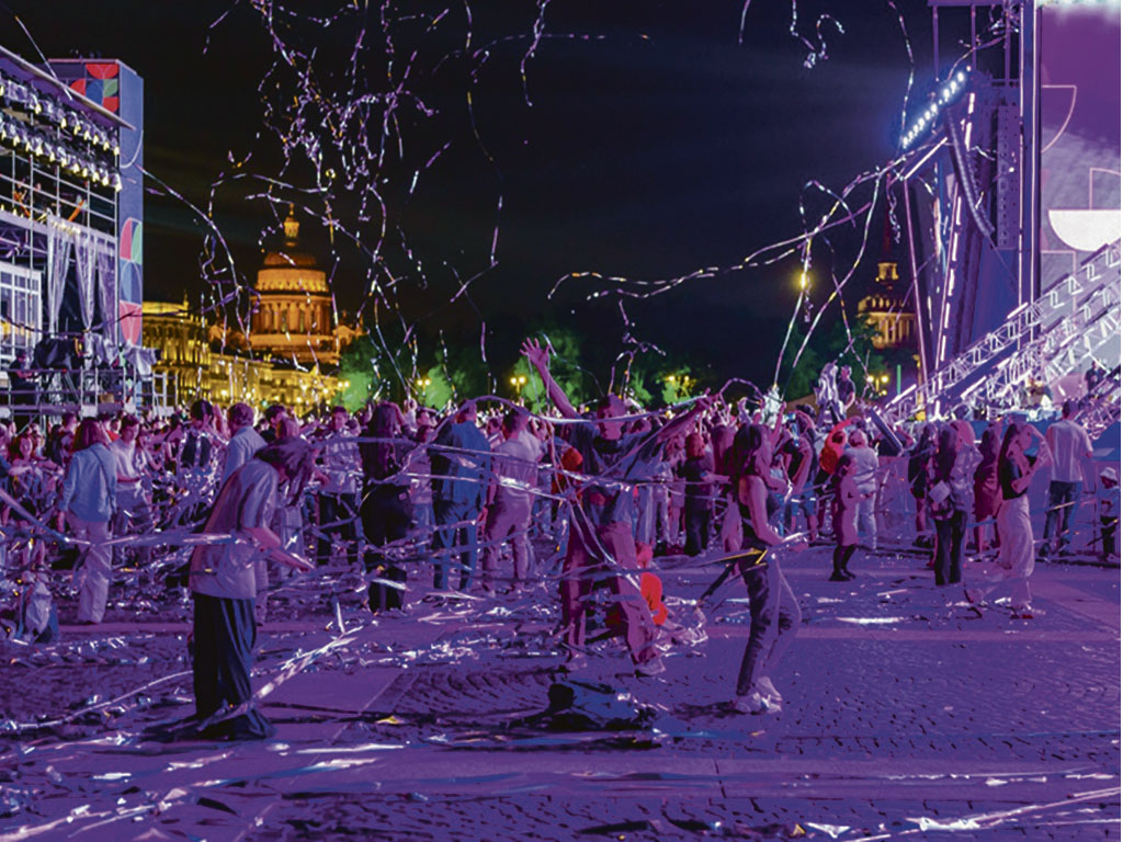 В ходе XI Международного форума объединённых культур в сентябре 2025 года Петербург посетили представители 69 стран, более 50 официальных иностранных делегаций.