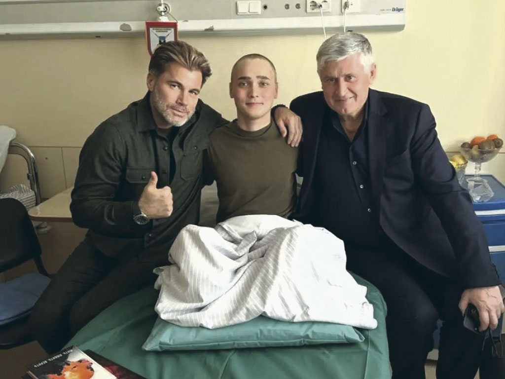 Олег Рой, Сергей Ярашев и Леонид Палько в госпитале Вишневского