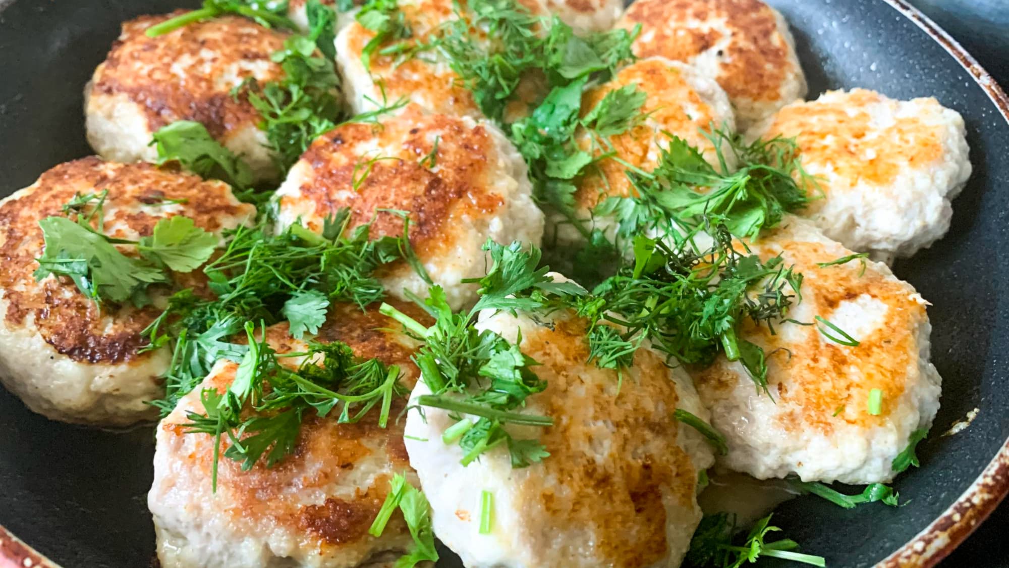сочные котлеты из курицы