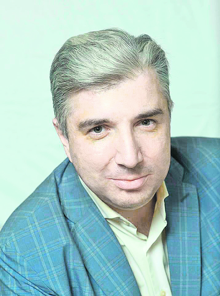 Замостьянов Арсений Александрович