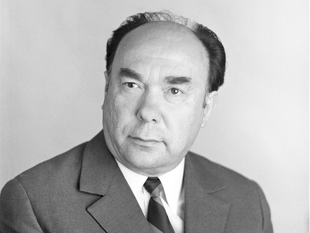 Александр Яковлев в первый год работы послом СССР в Канаде