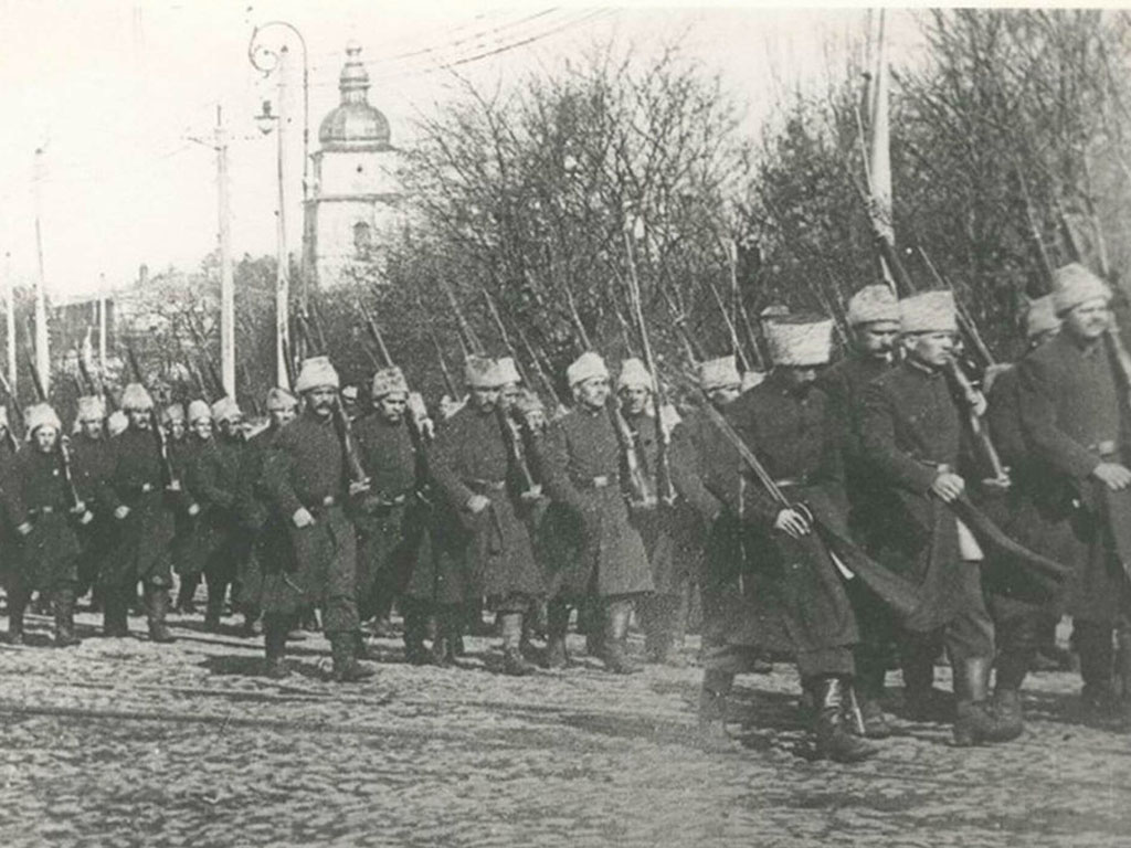 Встречаемся у памятника