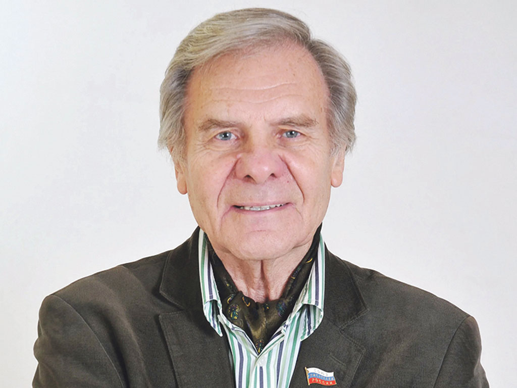 Александр Бобров