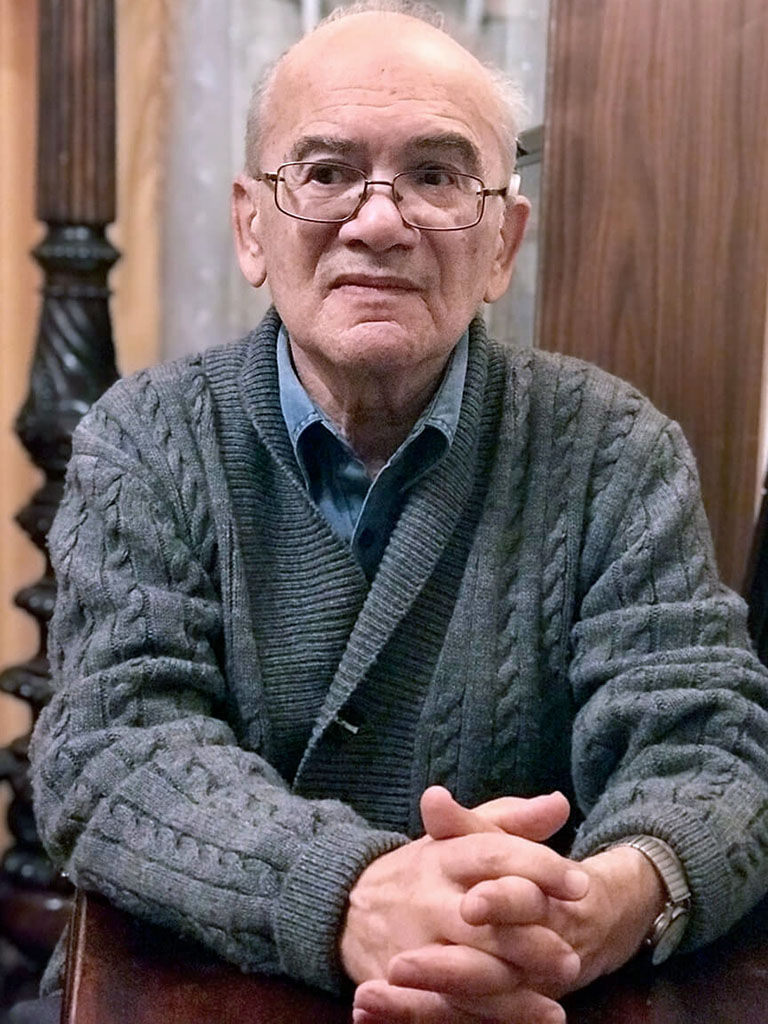 Александр Кушнер