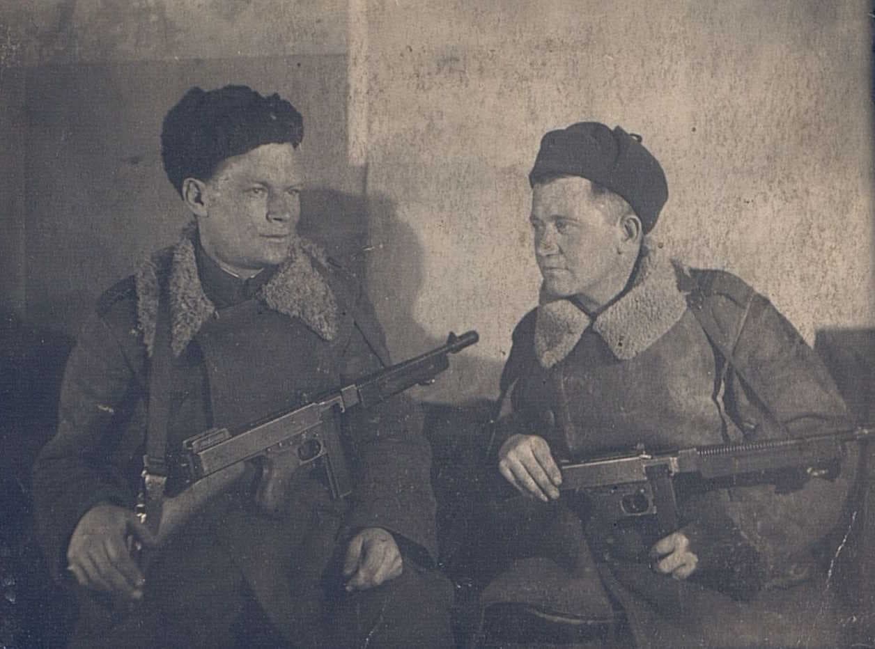 Бойцы под Ленинградом, 1943 г.