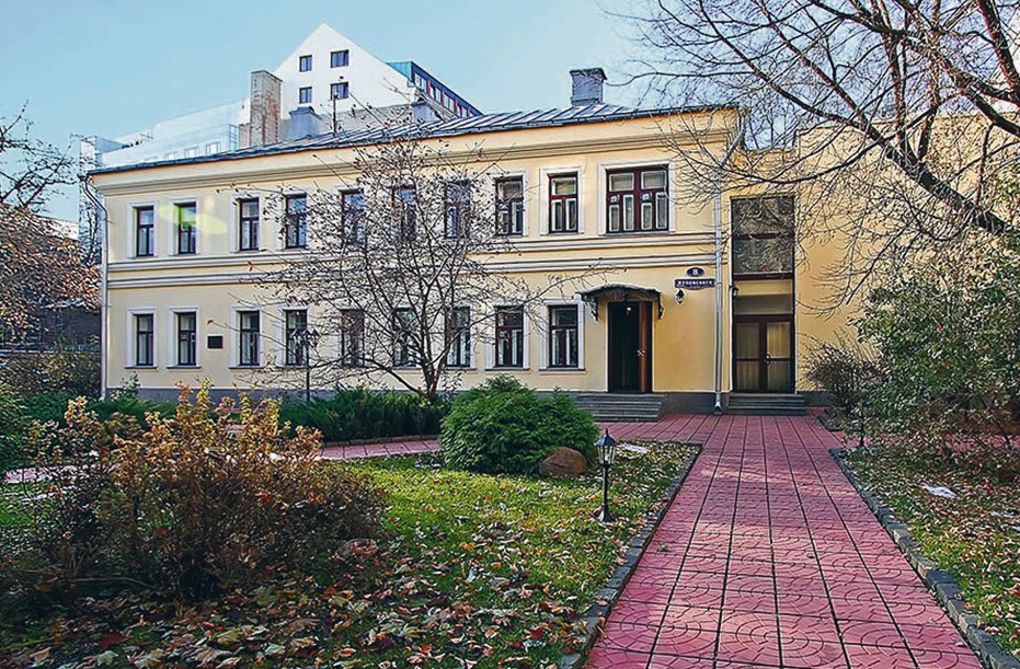 Дом, где жил Н.Е. Жуковский, ещё ждёт реставрации и, возможно, музеефикации / Николай Выморков / MMSK.RU