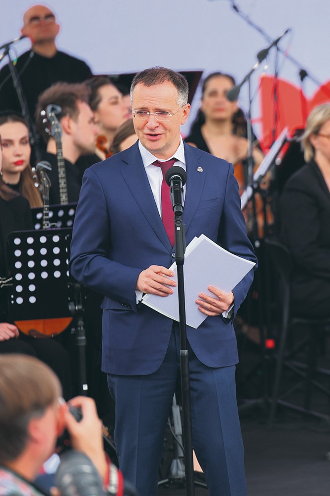 Владимир Мединский зачитал приветствие Владимира Путина