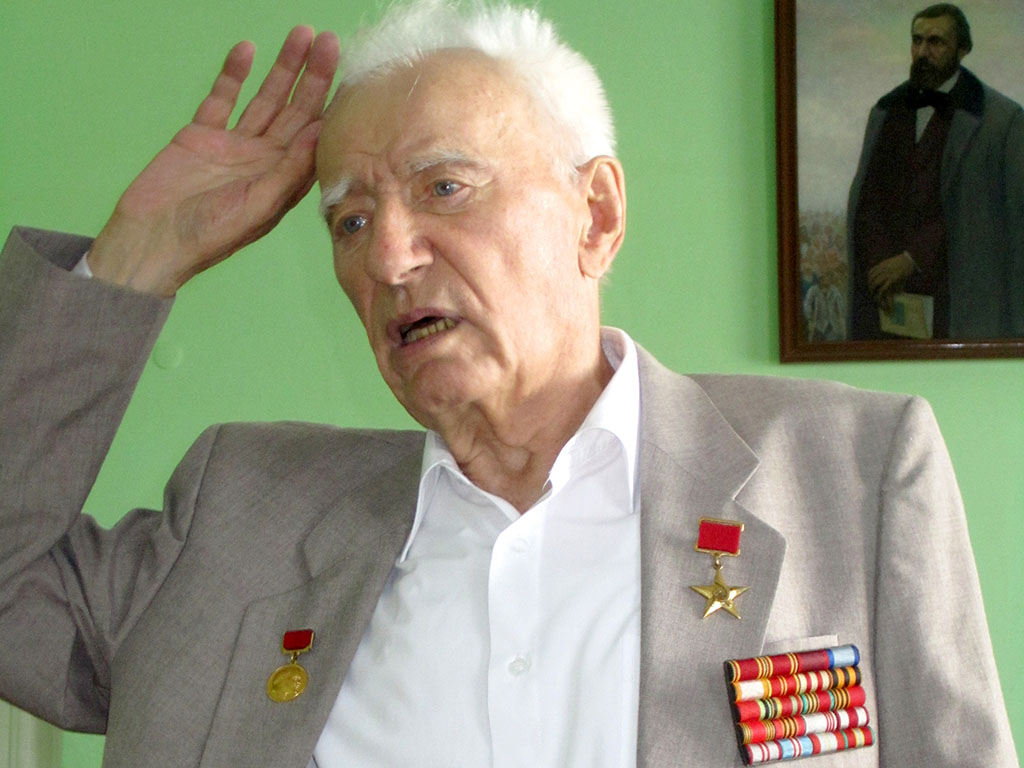 Егор Исаев