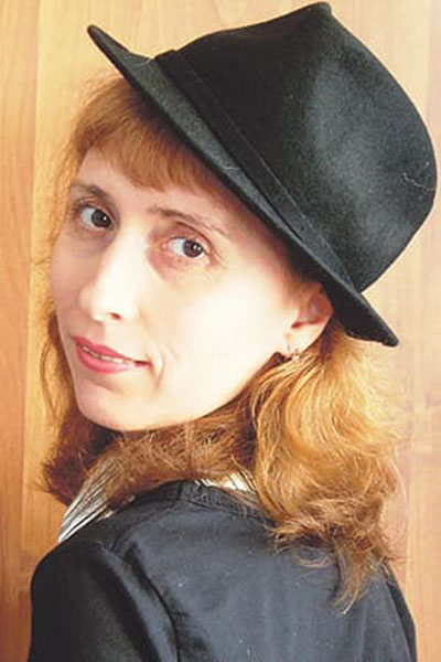 Елена Сазанович