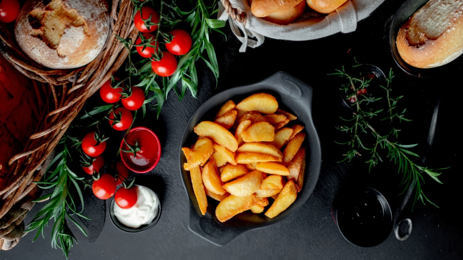 жареная картошка дольками