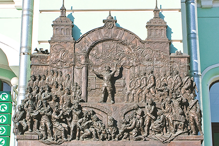 26-Памятник война вокзал.jpg