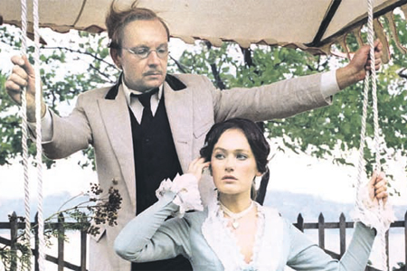 В «Жестоком романсе» с Ларисой Гузеевой