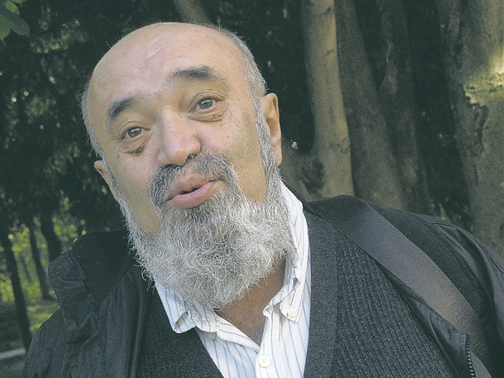 Евгений Анатольевич Попов – прозаик, драматург, публицист.