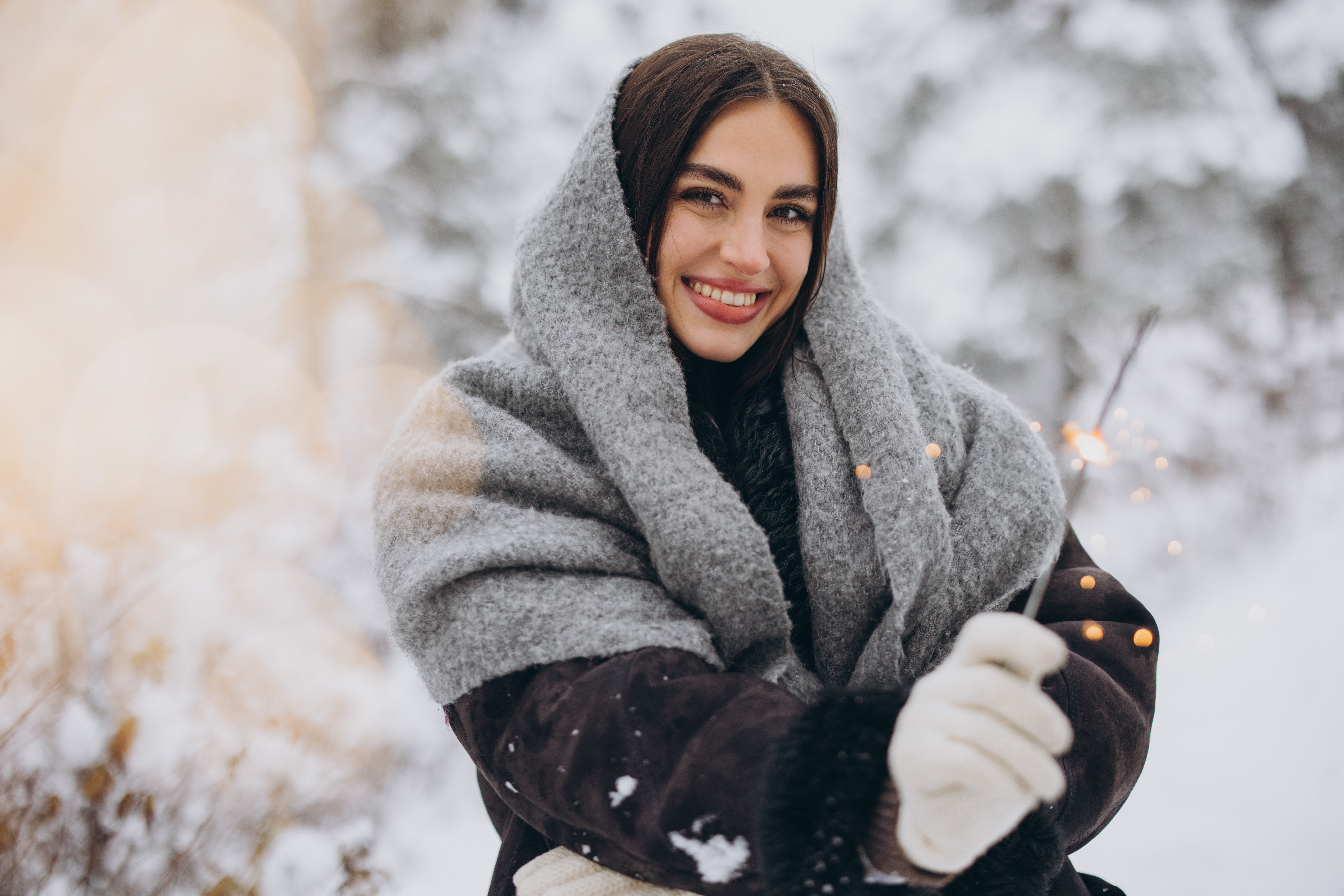девушка в шарфе зимой