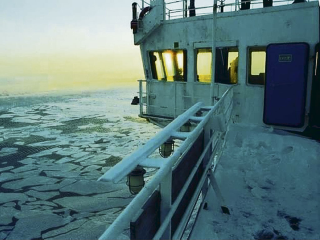 Белое море. На борту сухогруза «Кола»