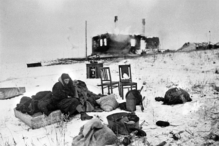 Сожжённая деревня под Волоколамском, 1941 год