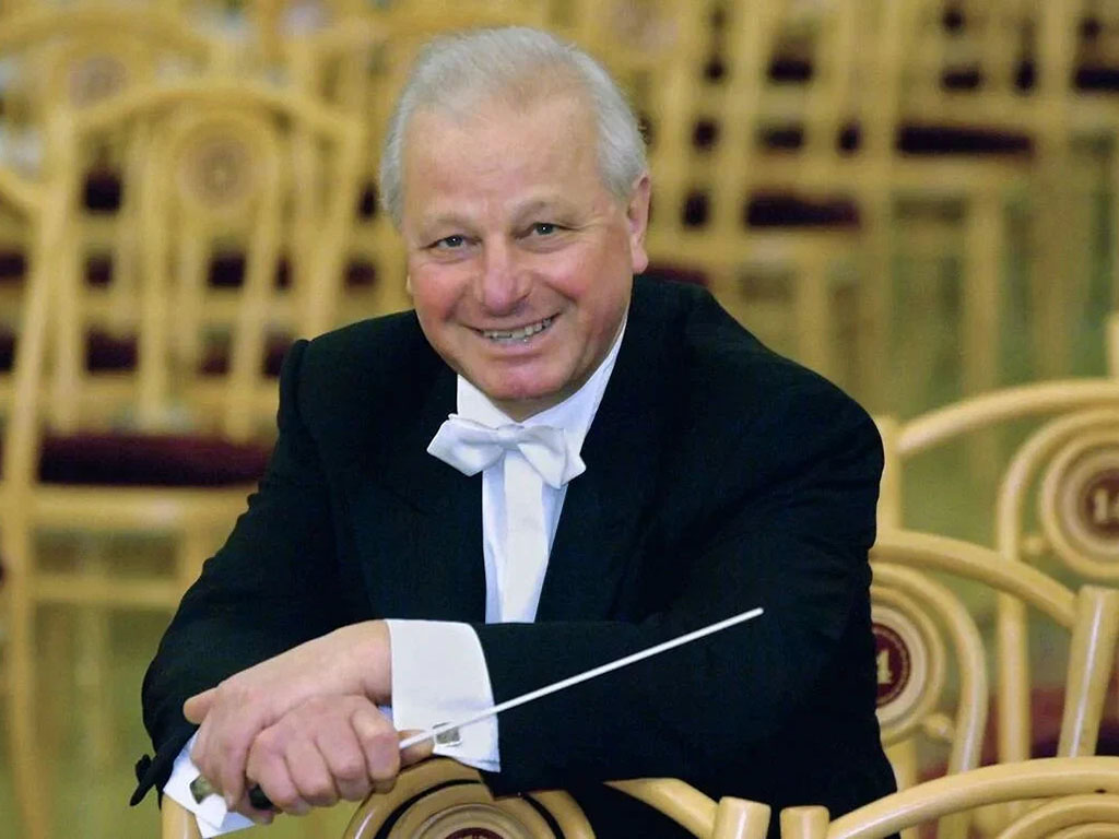 Владислав Чернушенко