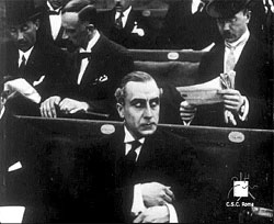 Кадр из фильма «Морфий (Член парламента)», 1922 год