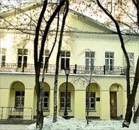 В доме графов Толстых 27 марта ожидается много гостей; Фёдор ЕВГЕНЬЕВ