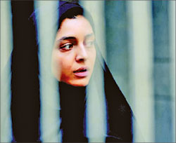 Иранская актриса Саре Байат была признана – вместе с её партнёрами –  лучшей по профессии на берлинском смотре...
