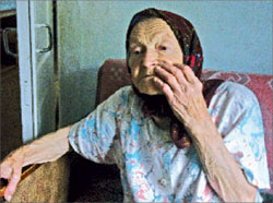 Агриппина Зуркова (Тулупова) – сестра партизан, вдова героя Сталинградской битвы;   Андрей КОЛПАКОВ