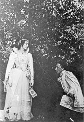 А. Блок и Л. Менделеева в сцене из «Бориса Годунова». Боблово, 1896