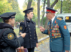 Московские кадеты внимательно слушали рассказы ветеранов