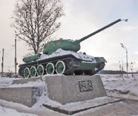 Памятник танку Т-34, Тверь;  www. tverplanet. ru