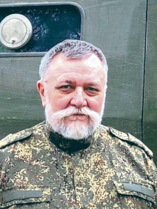 Василий Дворцов