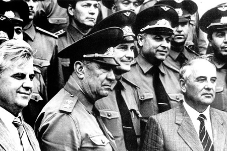 soratniki450x300.jpg soratniki450x300.jpg
